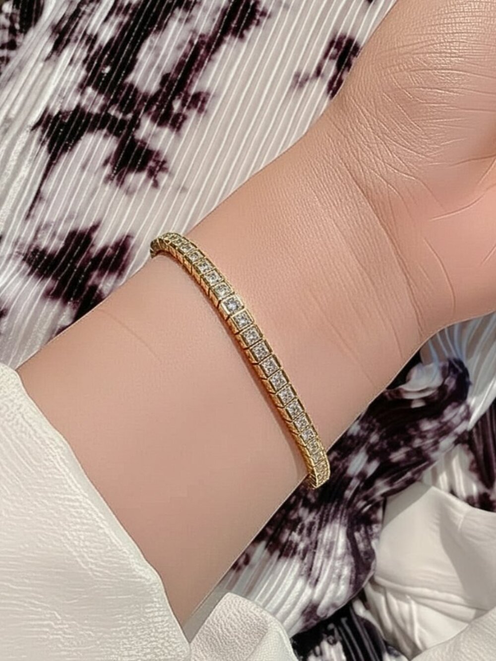 Square Tennis Bracelet 3mm Cubic Zirconia Fade-Resistant Gold Plate 7-inch